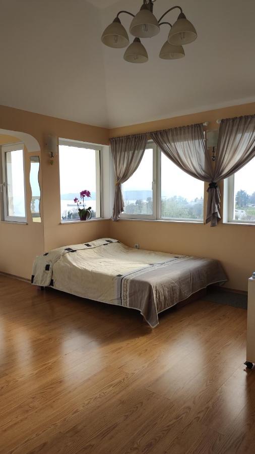 Trakata Villa Apartments Варна Екстериор снимка